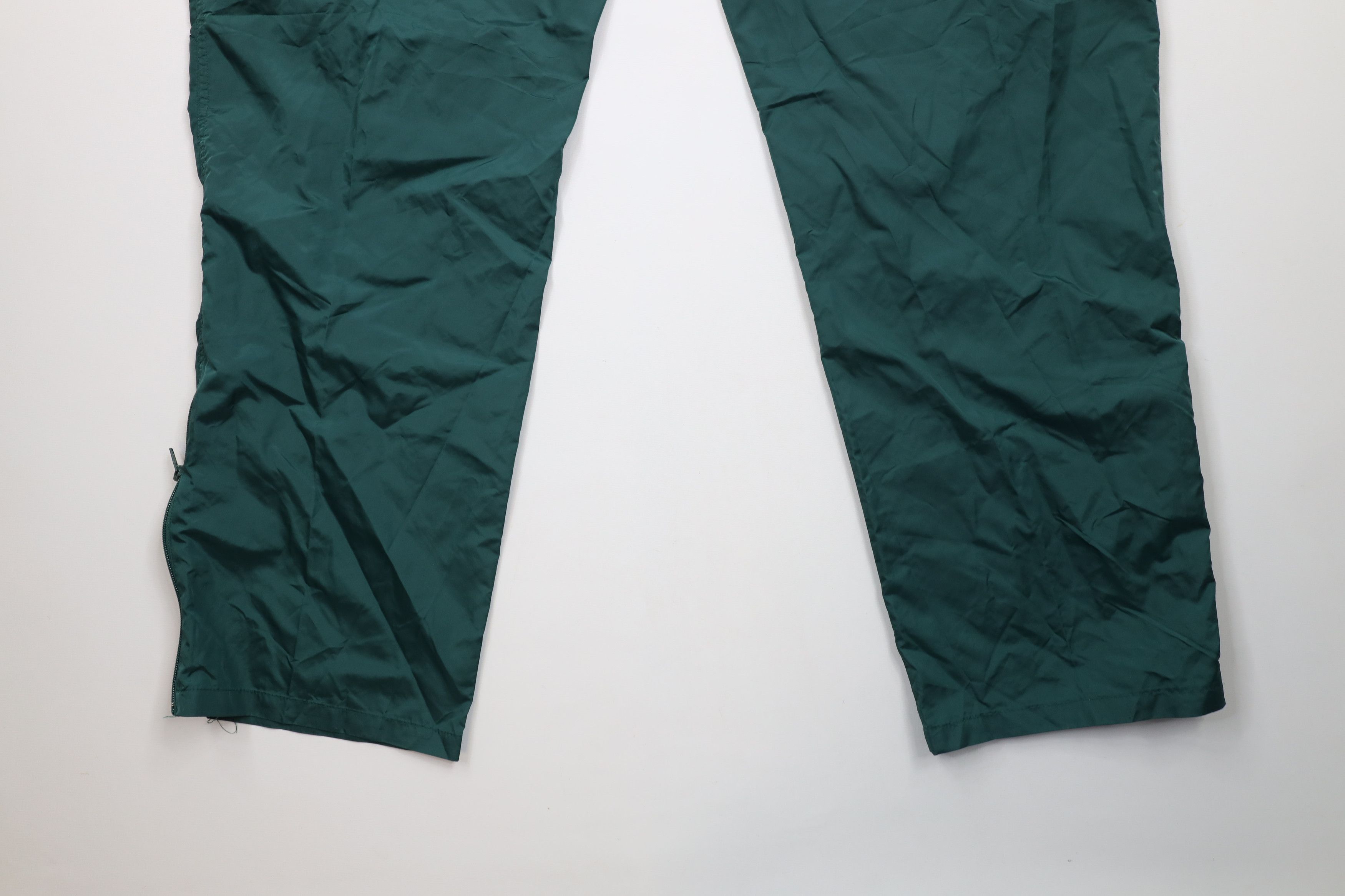 Vintage × Woolrich Woolen Mills Vintage 90s Woolrich Wide Leg Windbreaker Pants Green Nylon Size US 40 / EU 56 - 14 Thumbnail