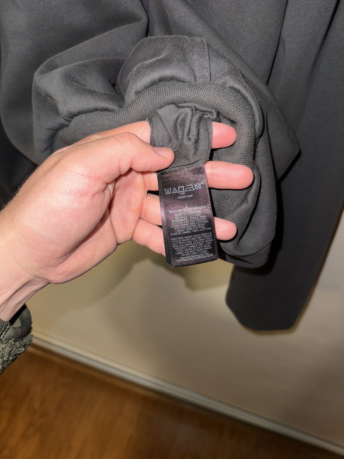 Balenciaga × Gap × Yeezy Yeezy x Balenciaga x GAP Dove Hoodie Size US L / EU 52-54 / 3 - 5 Thumbnail