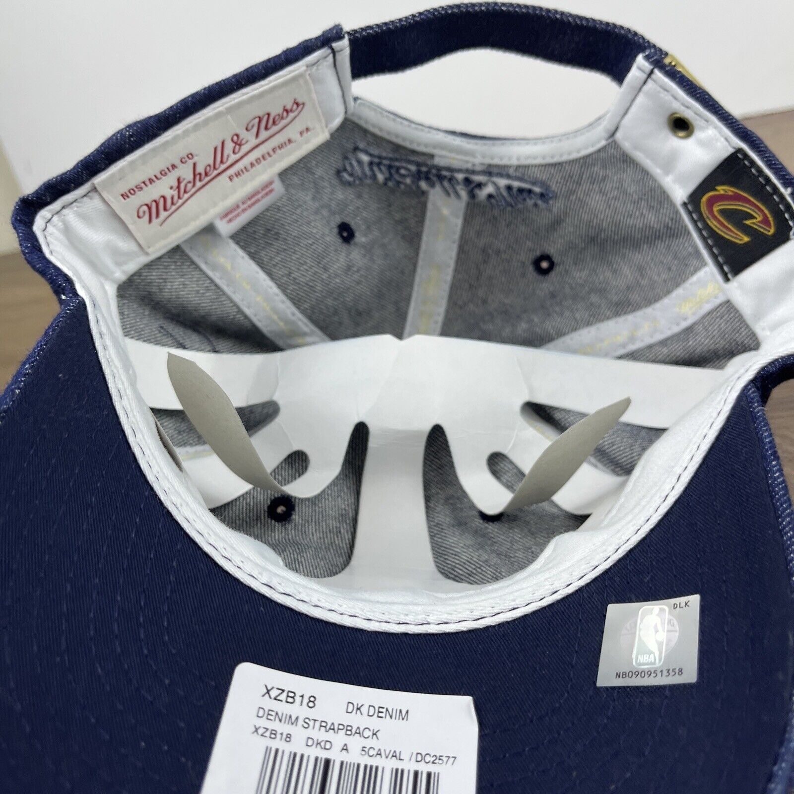 Mitchell & Ness Cleveland Cavaliers Hat NBA Mitchell & Ness Blue Hat Adjusta Size ONE SIZE - 14 Thumbnail