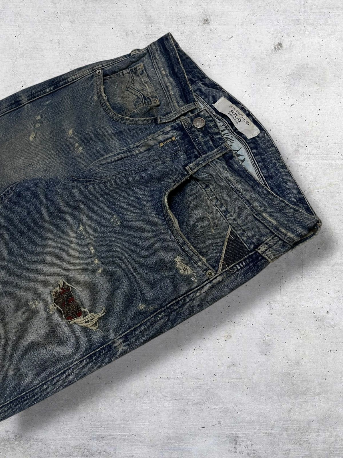 Replay VINTAGE REPLAY OG DESIGNER 90S DISTRESSED BANDANA DENIM Size US 30 / EU 46 - 8 Thumbnail