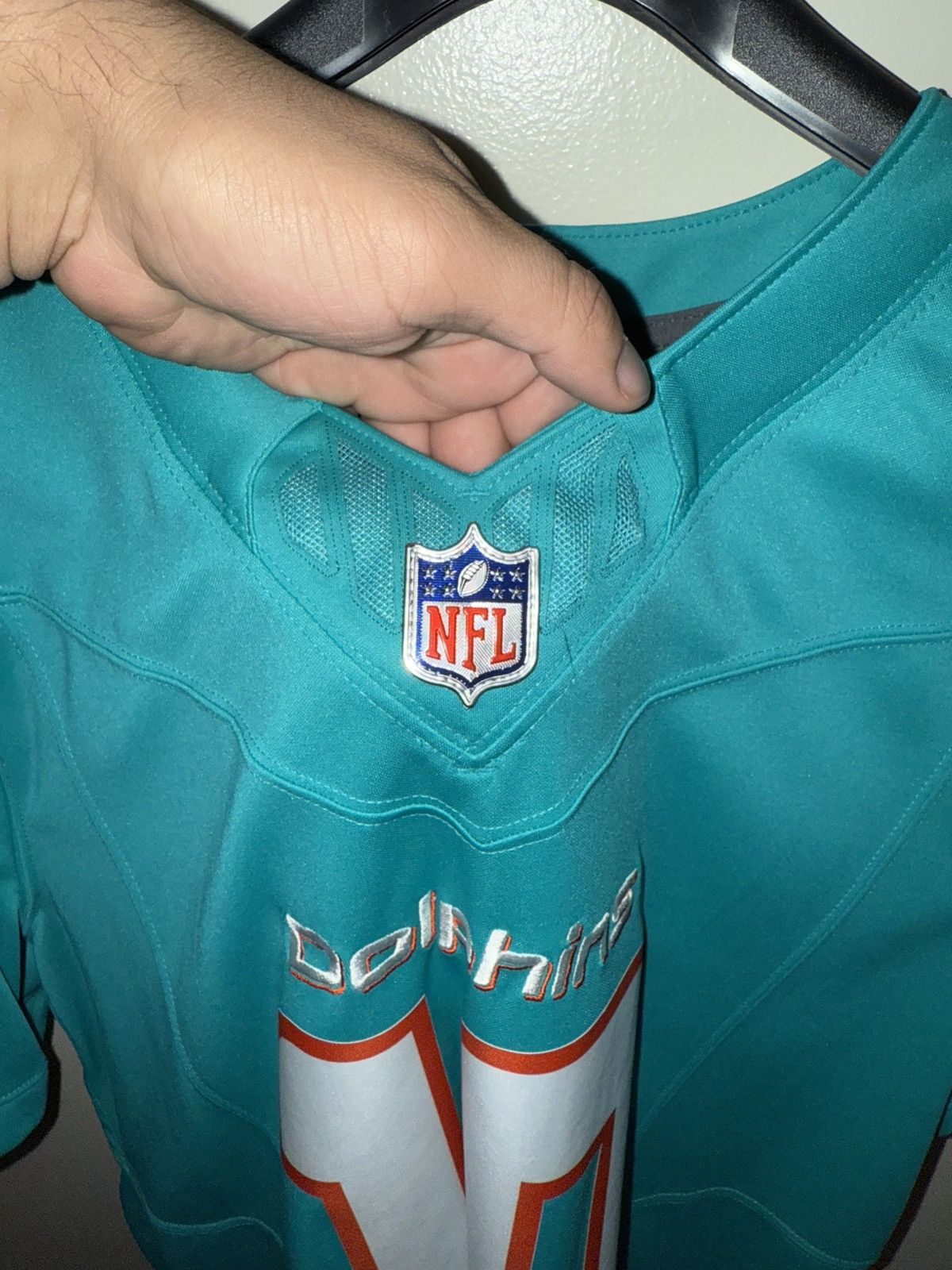 NFL Tyreek Hill Dolphins Jersey Size US L / EU 52-54 / 3 - 3 Thumbnail