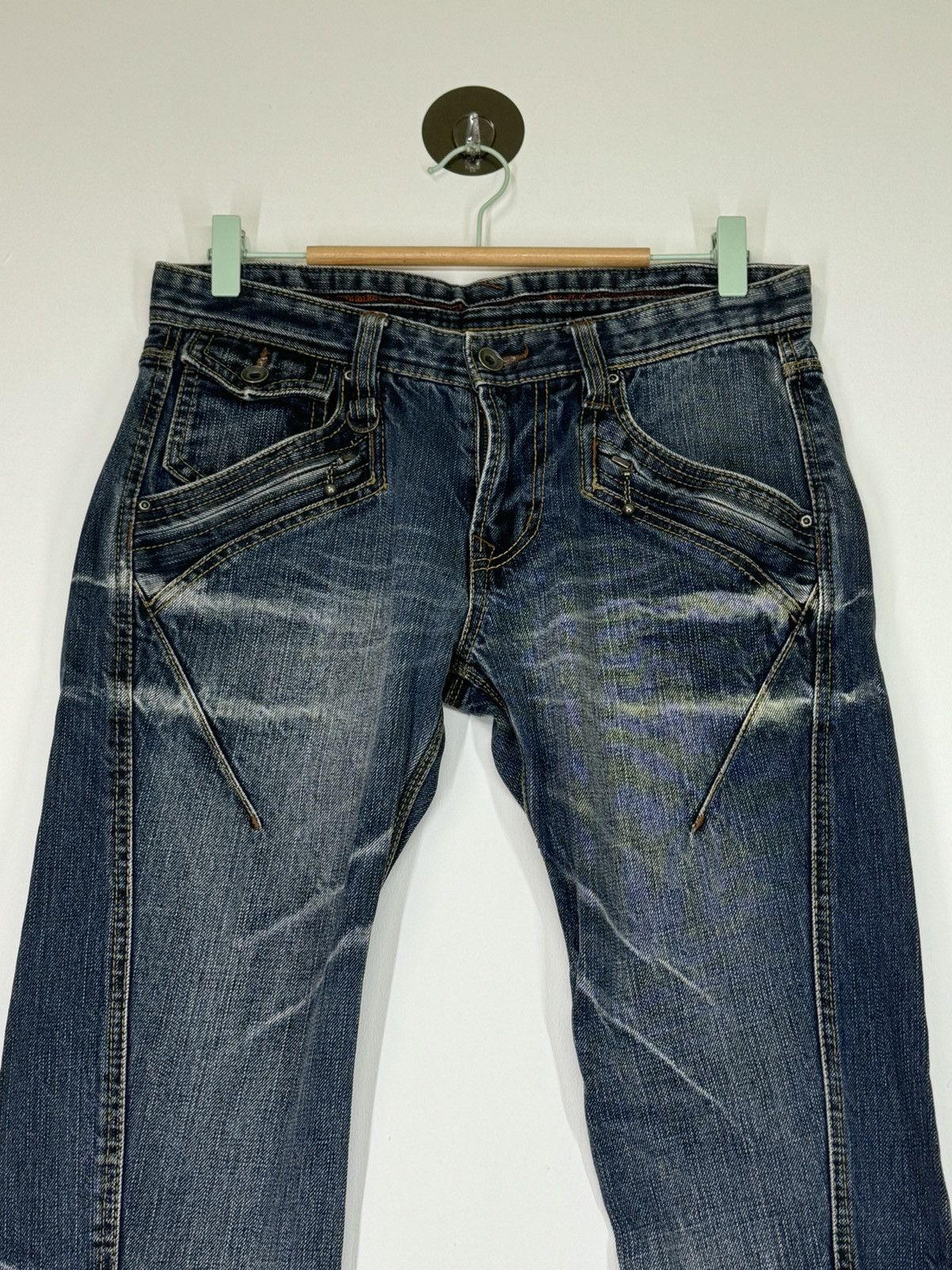 If Six Was Nine × Le Grande Bleu (L.G.B.) × Nicole Club FLARE NICOLE CLUB FOR MEN MUD WASH BOOT CUT DENIM Size US 30 / EU 46 - 4 Thumbnail