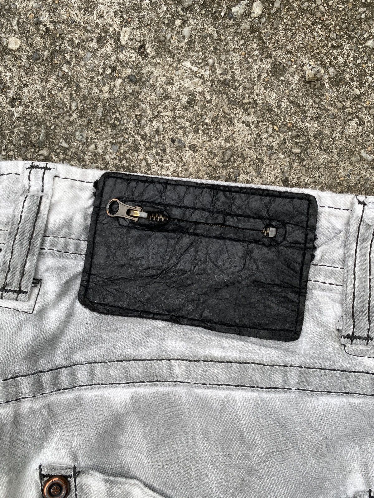 Japanese Brand × Tornado Mart 1990s - Tough Jeansmith Distressed Claws Mark Design Jeans Size US 32 / EU 48 - 15 Thumbnail
