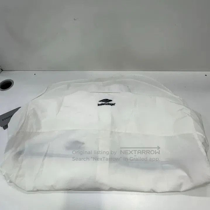 Balenciaga Balenciaga White Oversized Sports Icon Shirt. Size US L / EU 52-54 / 3 - 8 Thumbnail