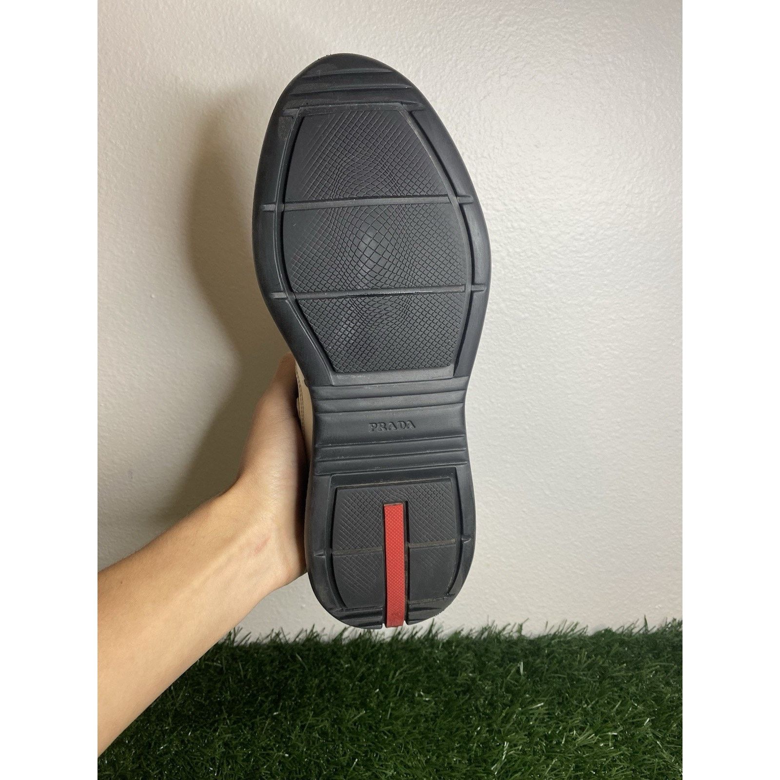 Prada Prada America's Cup 'White Red' | Size 7 UK | 8-8.5 US Size US 8 / EU 41 - 11 Thumbnail