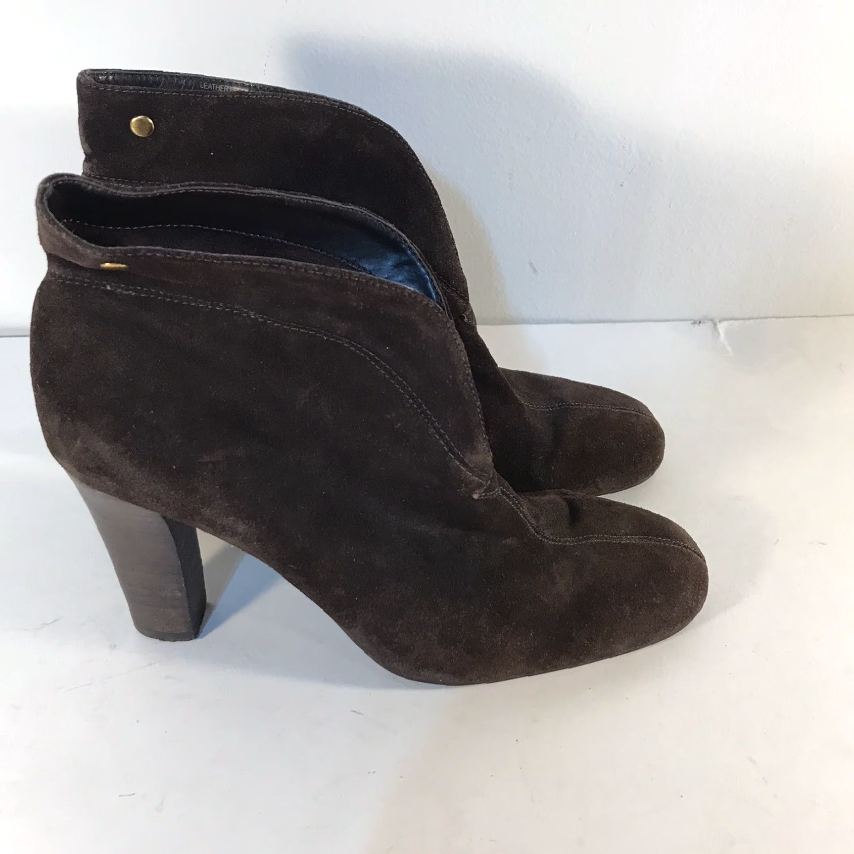 Franco Sarto Franco Sarto Limber Brown Suede Ankle Booties 3.5in Heels Womens Size 7.5 Size US 7.5 / IT 37.5 - 3 Thumbnail