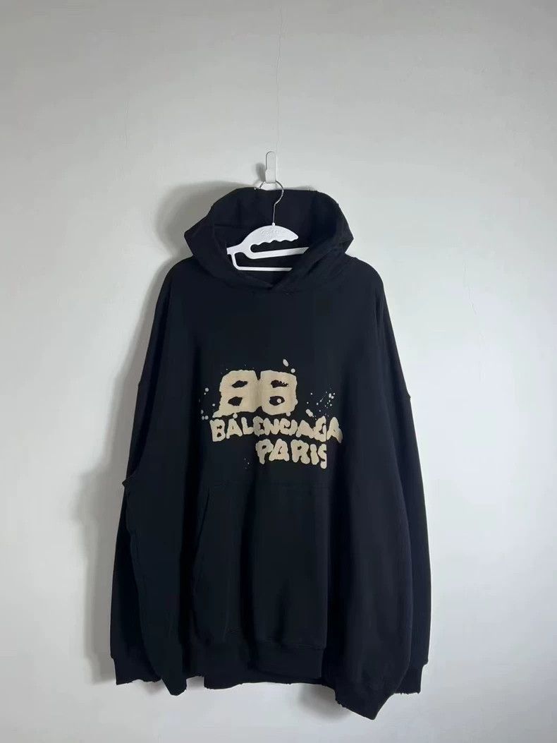 Balenciaga Balenciaga New Graffiti Hoodie Size US S / EU 44-46 / 1 - 1 Thumbnail