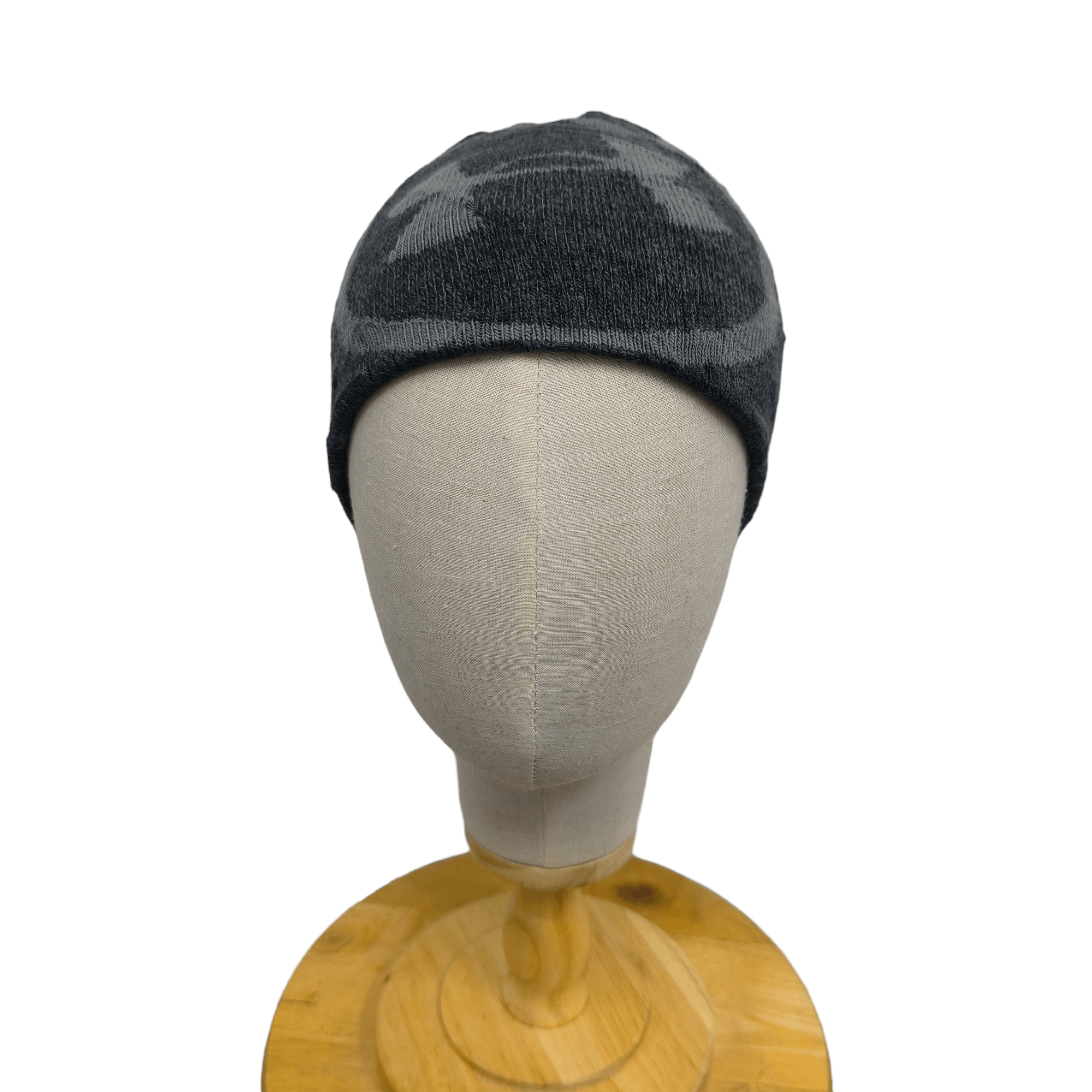 Under Armour ✨Under armour big logo pull on beanie hat Size ONE SIZE - 1 Thumbnail