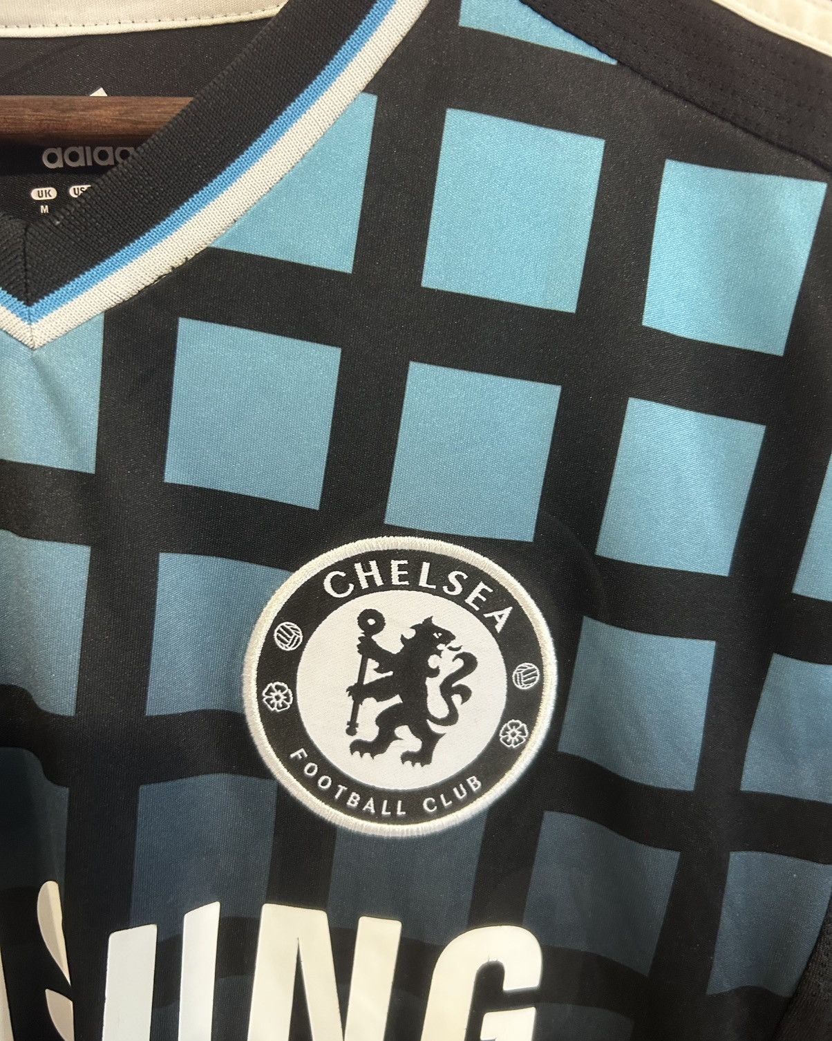 Adidas Chelsea 2011-2012 shirt Didier Drogba Size US M / EU 48-50 / 2 - 2 Thumbnail