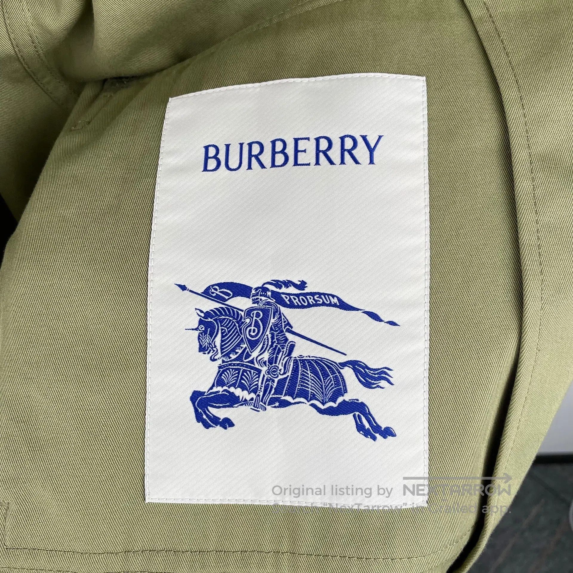 Burberry Burberry Chest Fox Embroidered Cursive Logo Letter Green S Size US XS / EU 42 / 0 - 6 Thumbnail