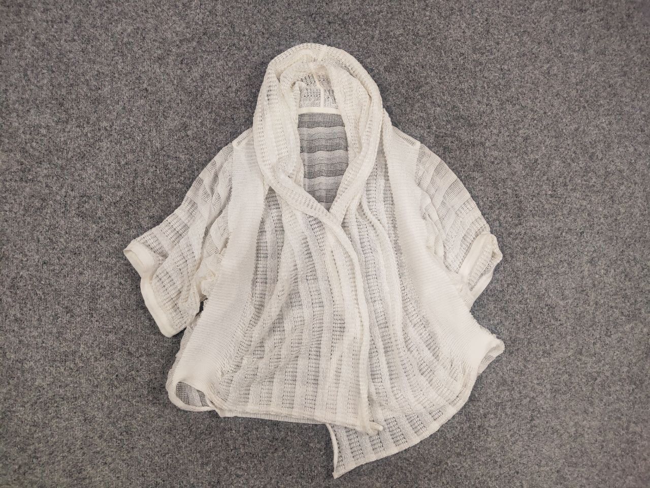 Issey Miyake Vintage Issey Miyake HaaT Lace Knit Bolero open front draped Size S / US 4 / IT 40 - 6 Thumbnail