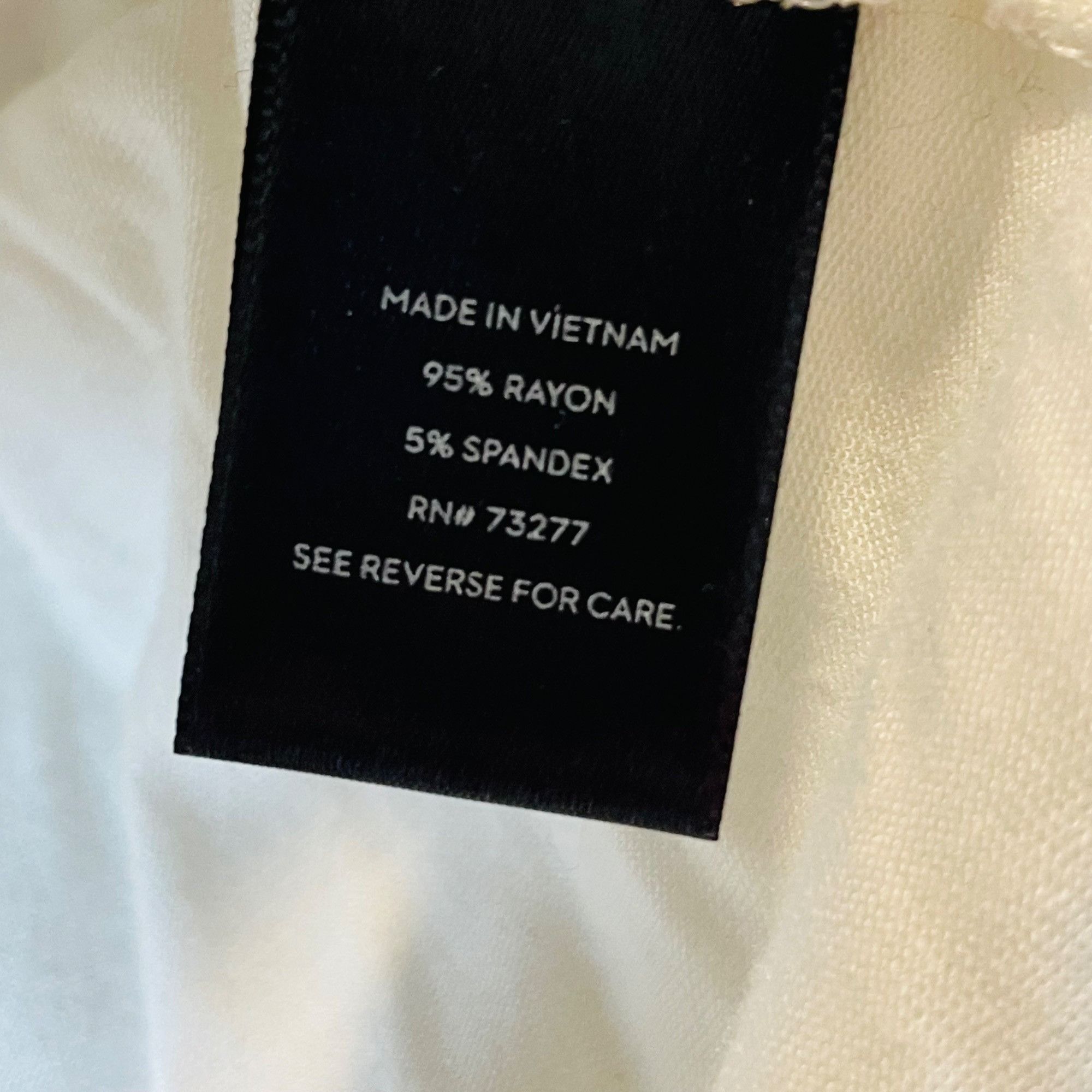 Other Simply Vera Vera Wang Long Sleeve Top XS White Beaded Design Size XS / US 0-2 / IT 36-38 - 3 Thumbnail
