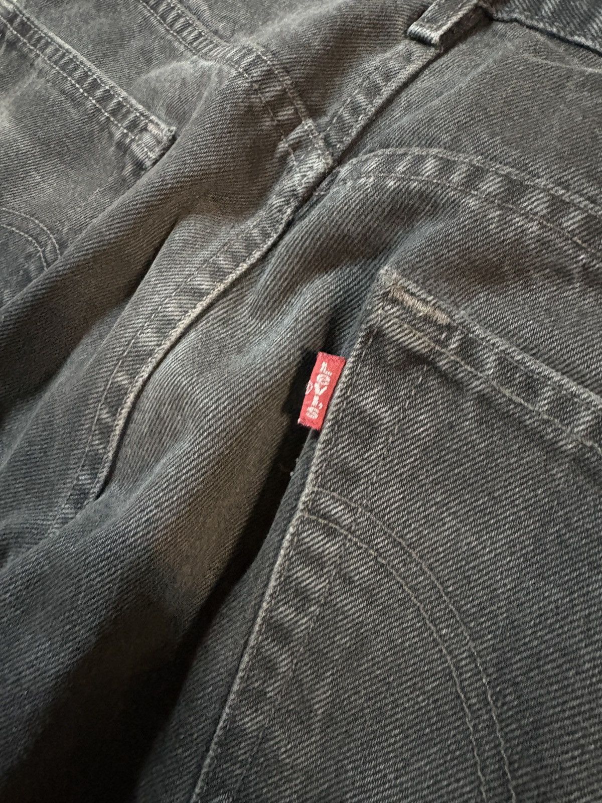 Levi's VTG 90s Levi’s 550 Jeans Denim Faded Black Relaxed Fit 30x30 Size US 30 / EU 46 - 4 Thumbnail