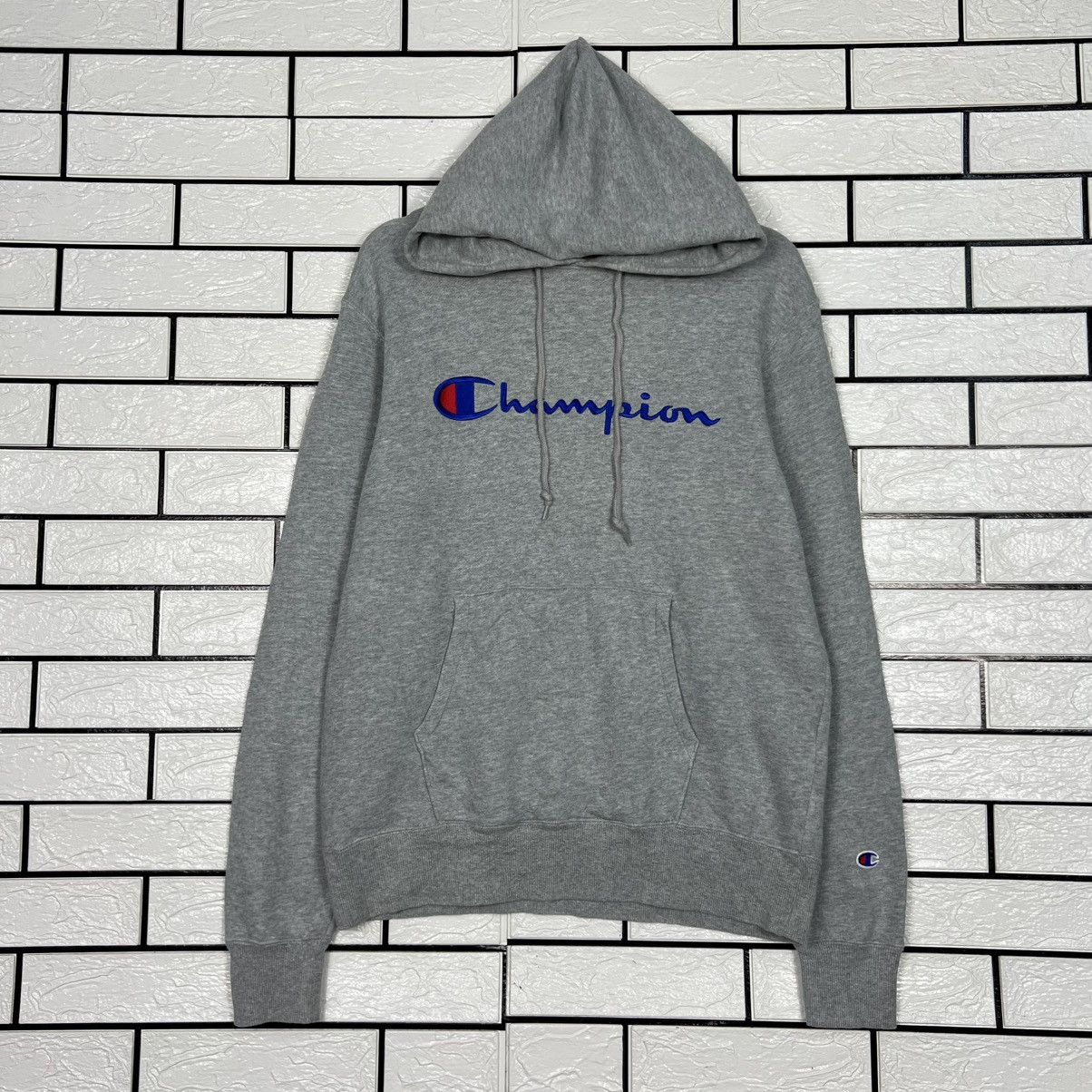 Champion CHAMPION Embroidered Big Logo Pullover Hoodies #4184-C191 Size US L / EU 52-54 / 3 - 1 Thumbnail