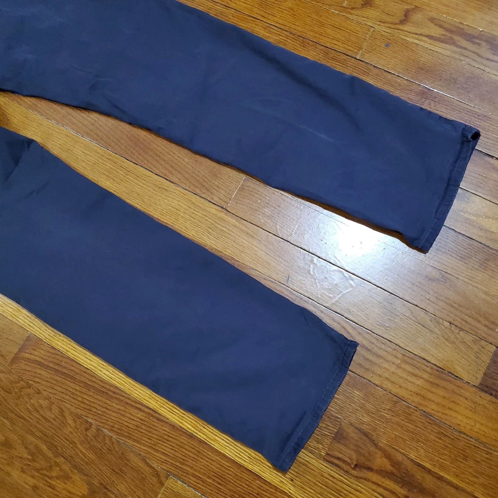 Vintage AG Adriano Goldschmied The Everett Pants Mens 36 Navy Slim Straight Chino Cotton PU 98% 2% Made USA Casual Zip Front Pockets Belt Loops 32 In Inseam Size US 36 / EU 52 - 2 Thumbnail