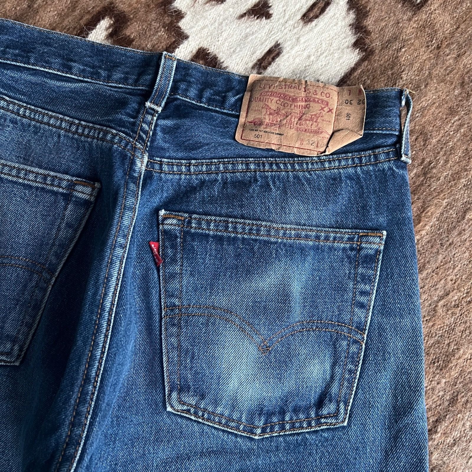 Levi's Levi’s 501 Vintage Medium Blue Button Fly USA Jeans 9784AC Size US 31 - 3 Thumbnail