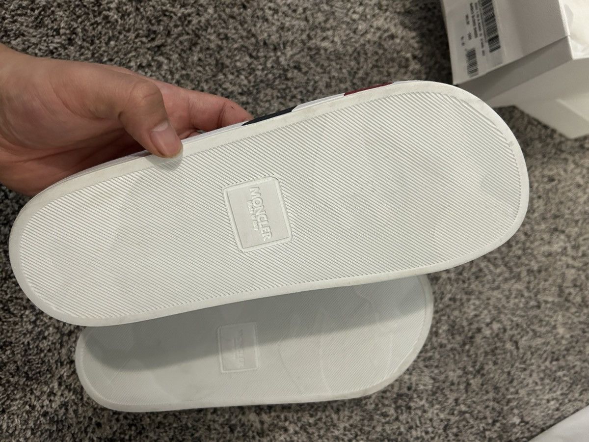 Moncler Moncler Basile Slides White/Blue/Red OPEN TO OFFERS Size US 9 / EU 42 - 2 Thumbnail