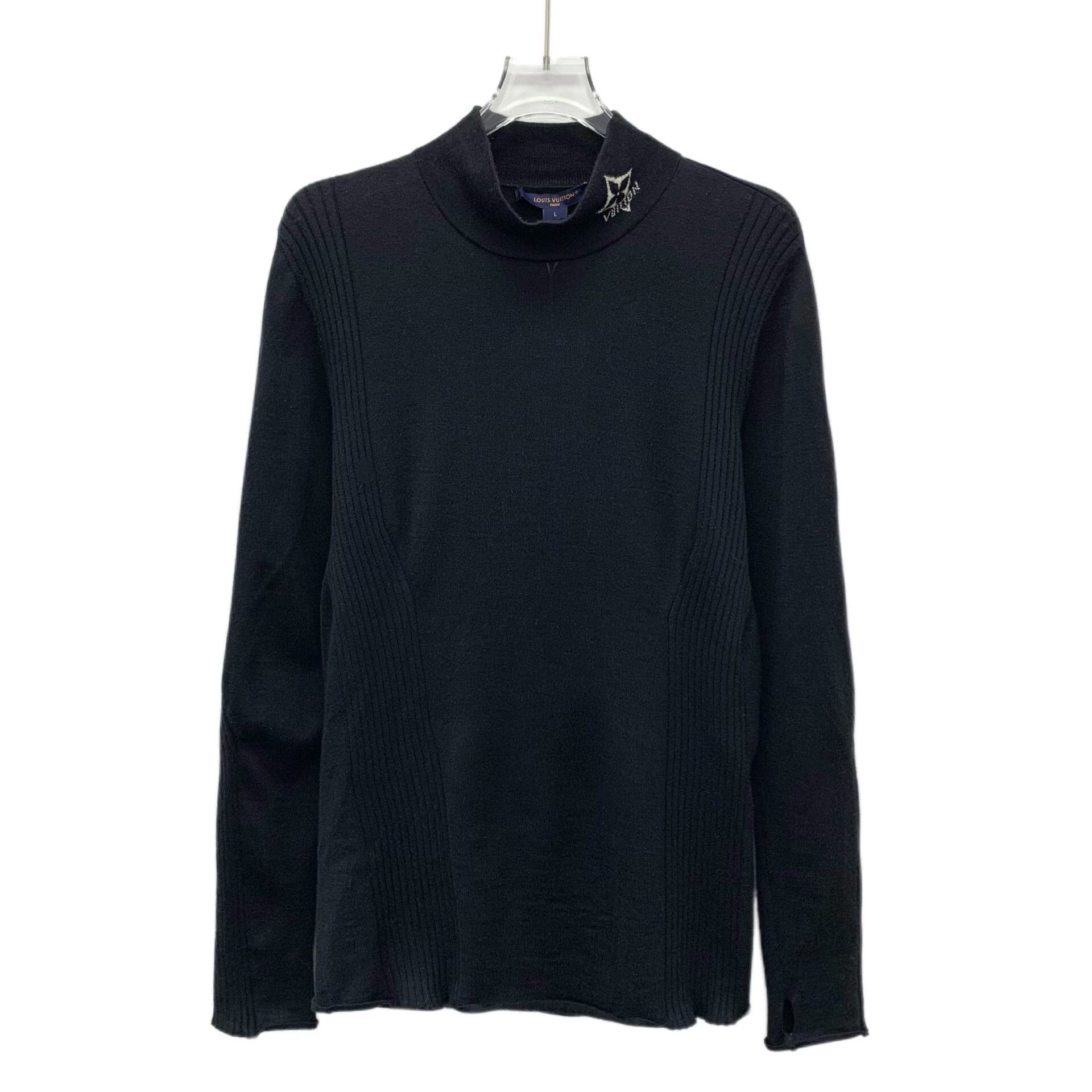 Louis Vuitton Louis Vuitton Black Sweater L Men Size US L / EU 52-54 / 3 - 1 Thumbnail