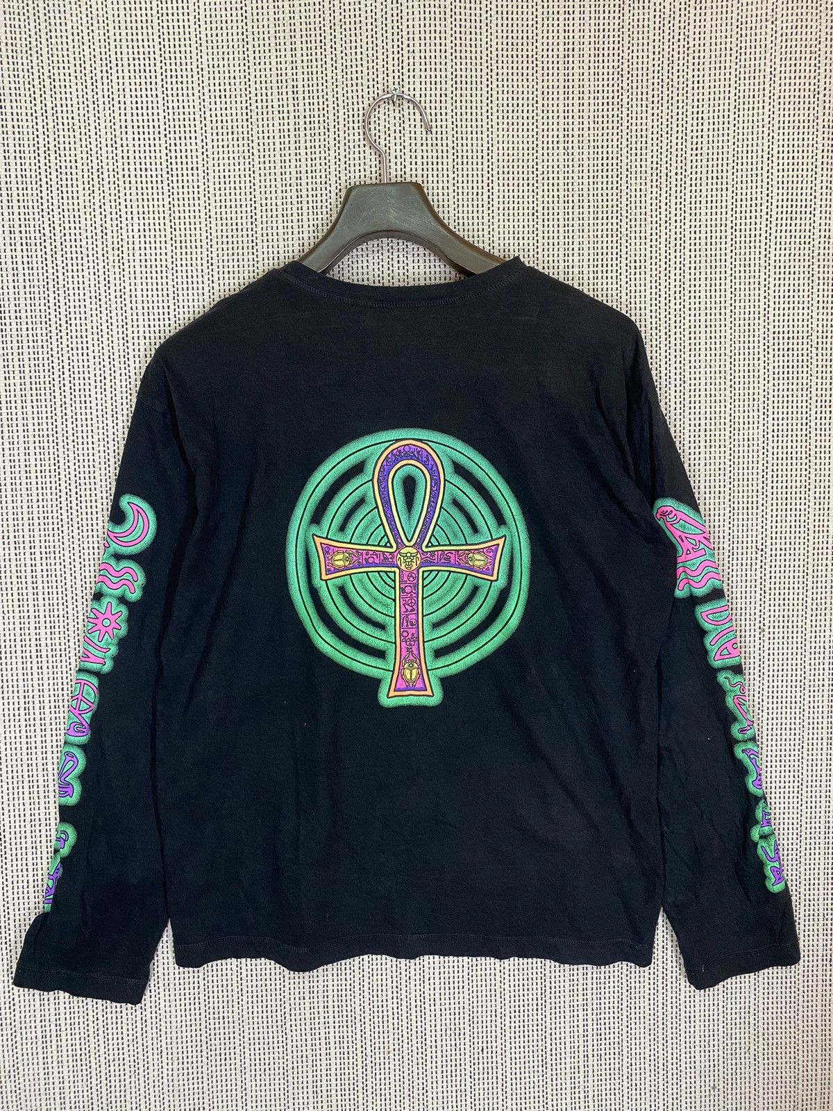 Cross Colours × Japanese Brand 🔥space tribe cross tshirt longsleeve hand made in indonesia Size US M / EU 48-50 / 2 - 3 Thumbnail