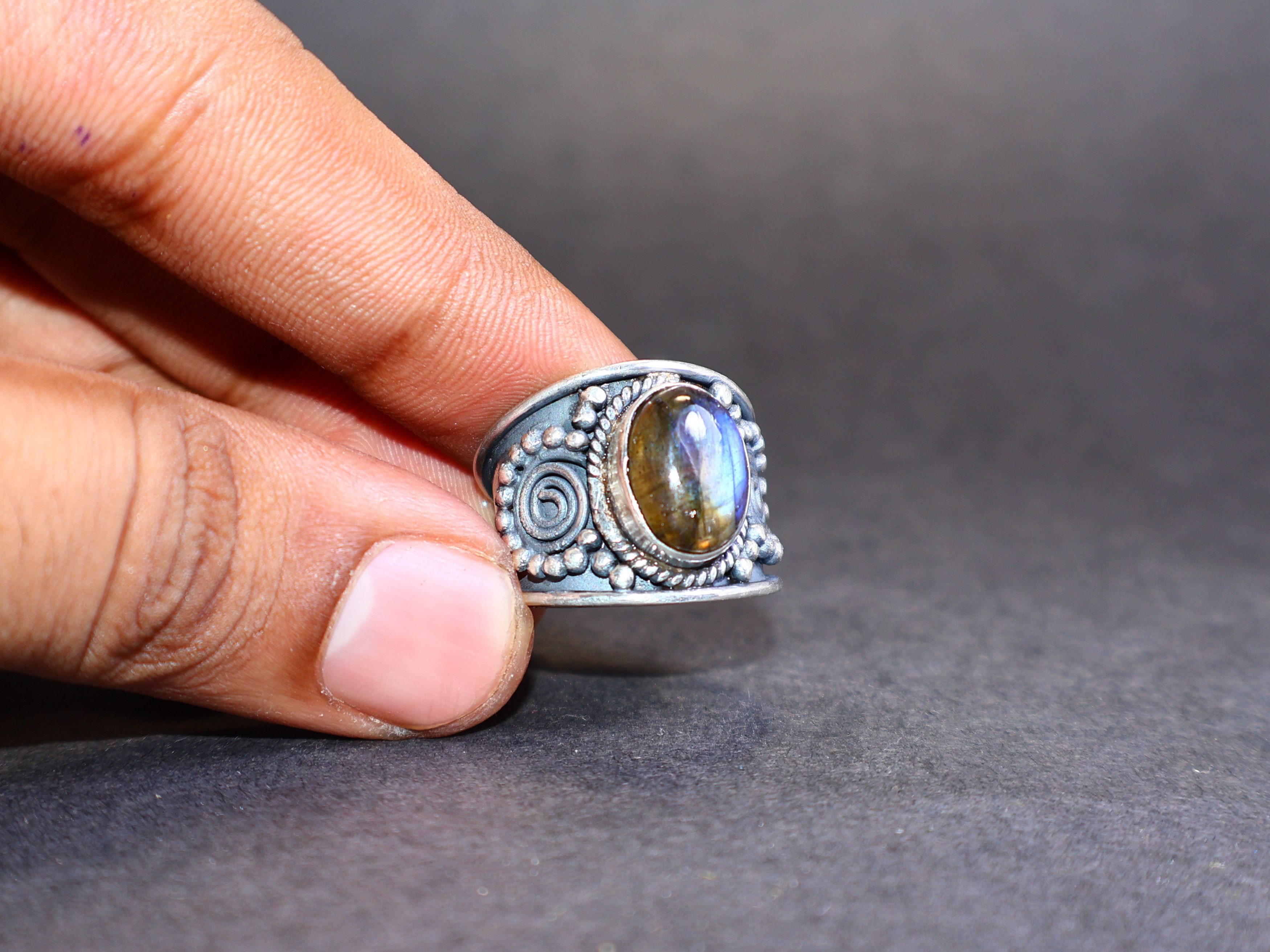 Handmade Labradorite Ring, Designer Band Sterling Silver Handmade, Size ONE SIZE - 7 Thumbnail