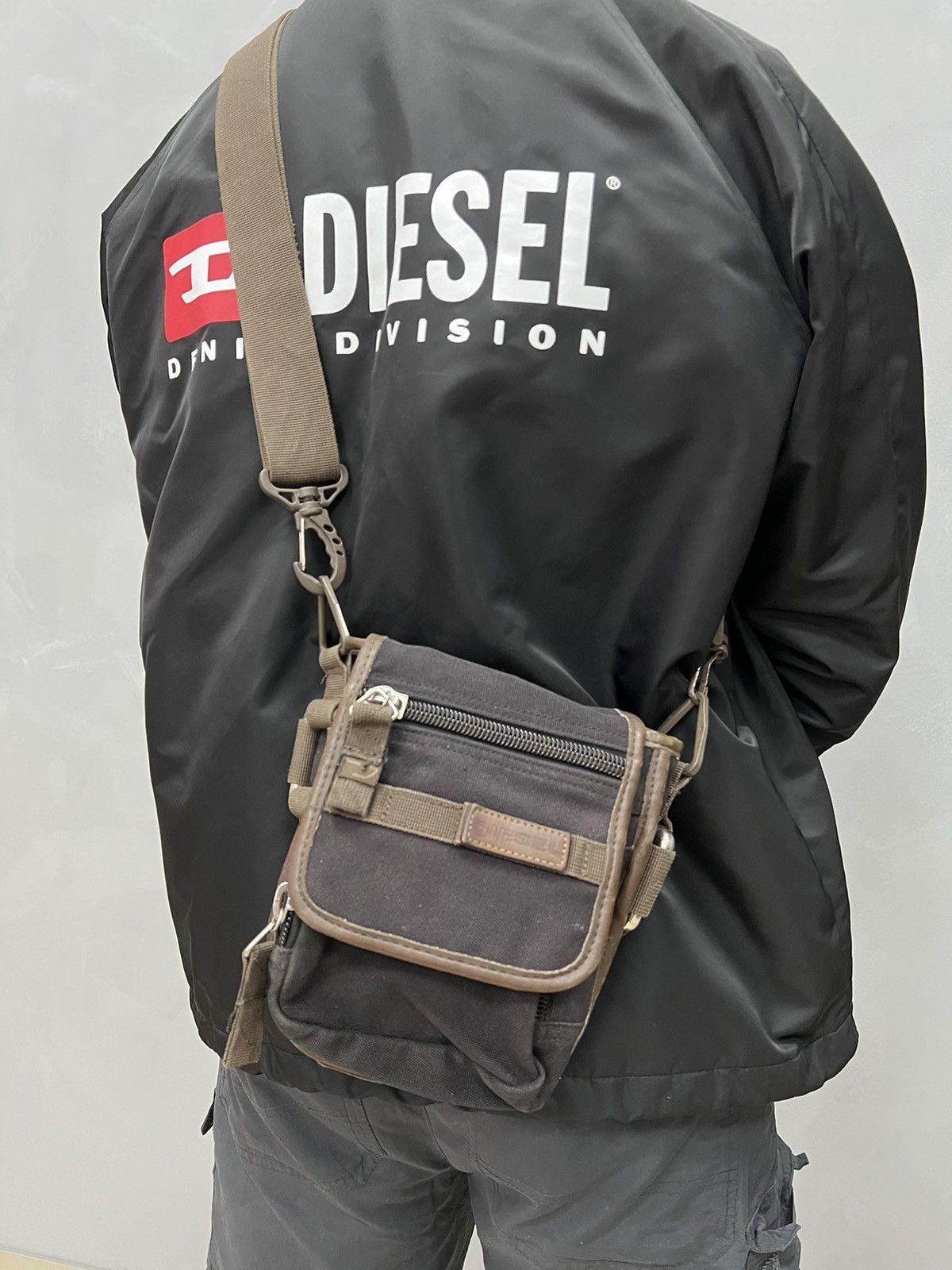 Diesel × Vintage BEST DEAL❤️❤️ gOsling bag Diesel distressed denim multi pocket Size ONE SIZE - 12 Thumbnail