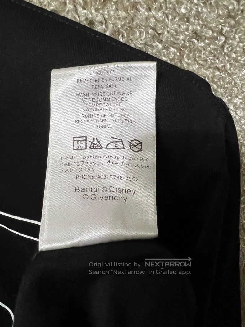 Givenchy Givenchy Men's Casual Short-Sleeve T-Shirt OS Fit XS Size Size US XS / EU 42 / 0 - 6 Thumbnail