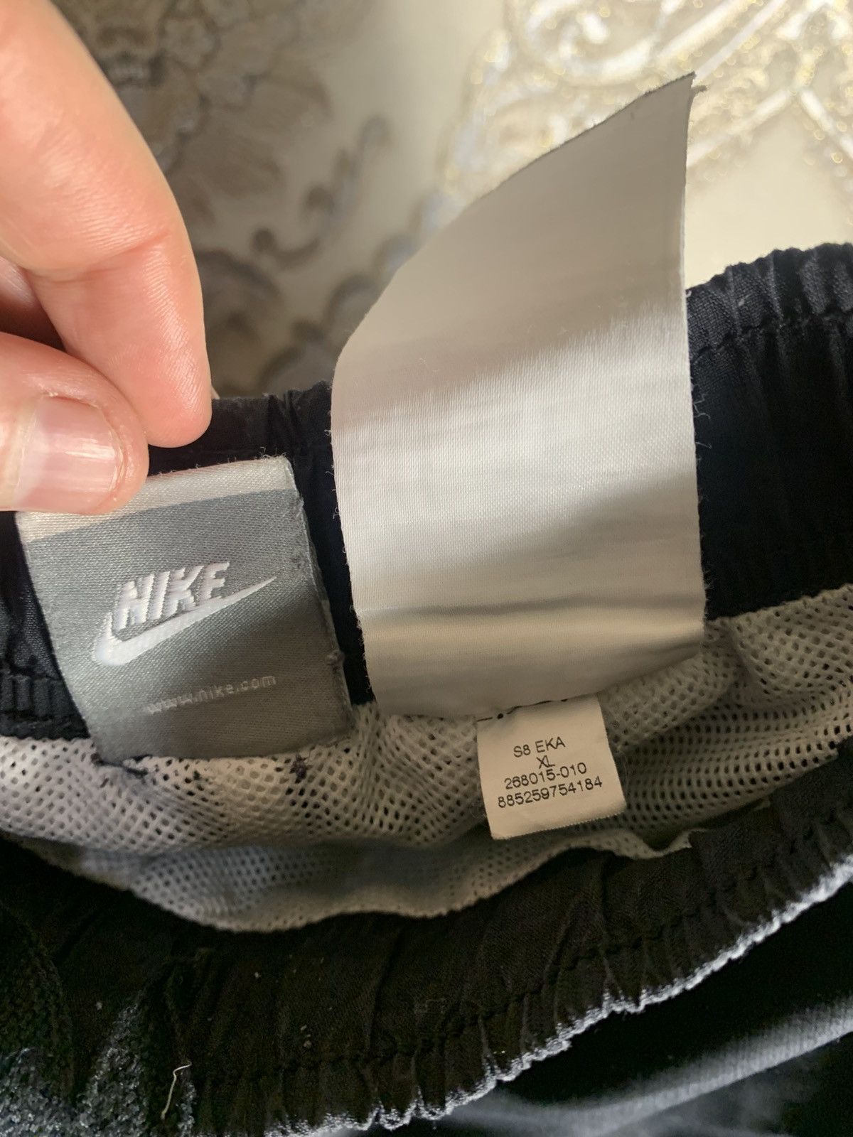 Nike VINTAGE NIKE NYLON RETRO SHORTS DRILLL SWOOSH SK8 y2K 90s Size US 36 / EU 52 - 5 Thumbnail