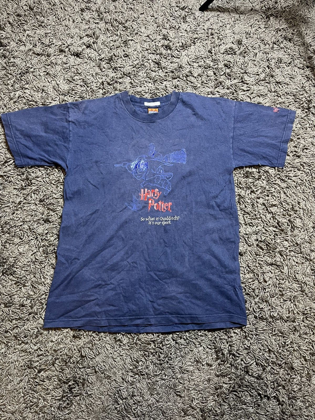 Vintage HARRY POTTER 2001 QUIDDITCH MAGIC WORLD MOVIE COTTON T-SHIRT Size US L / EU 52-54 / 3 - 1 Thumbnail