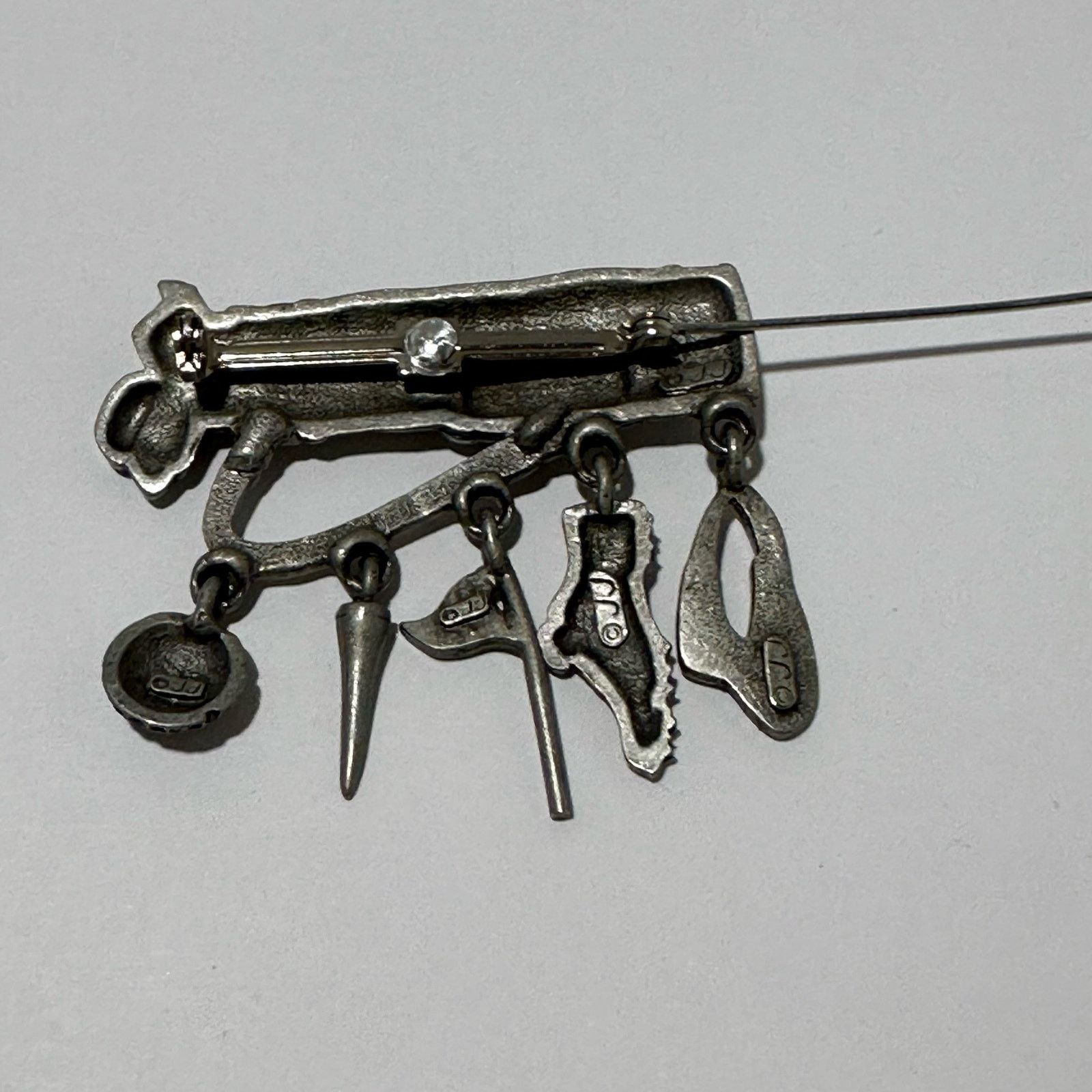 IJJI JJ Signed VTG Pewter Golf Bag w/Dangling Caddy Brooch Pin Size ONE SIZE - 8 Thumbnail