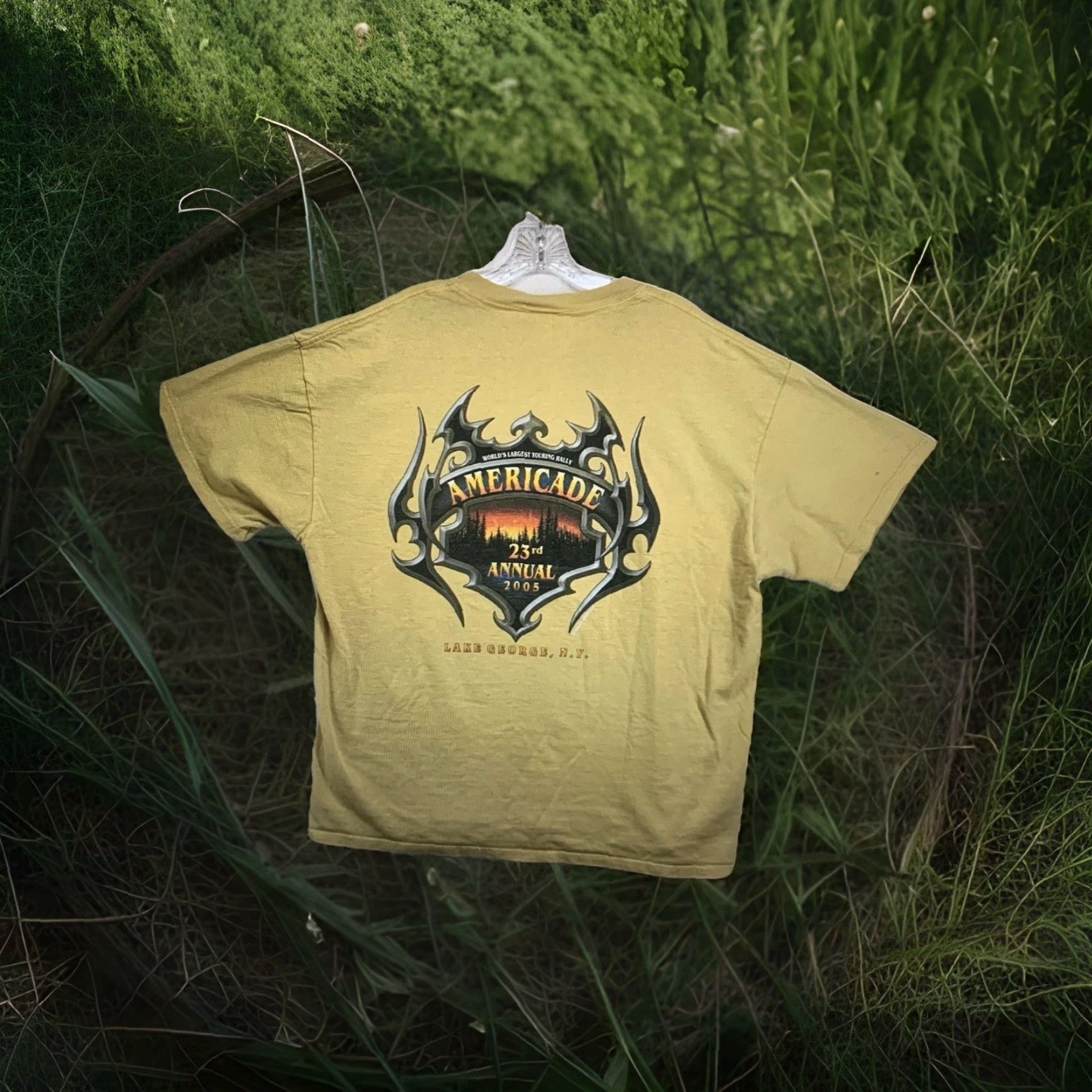 Budweiser VINTAGE Budweiser Men's T-Shirt Biker Motorcycle Rally 2005 Short Sleeve Crew Neck Yellow Cotton XL Size US XL / EU 56 / 4 - 2 Thumbnail