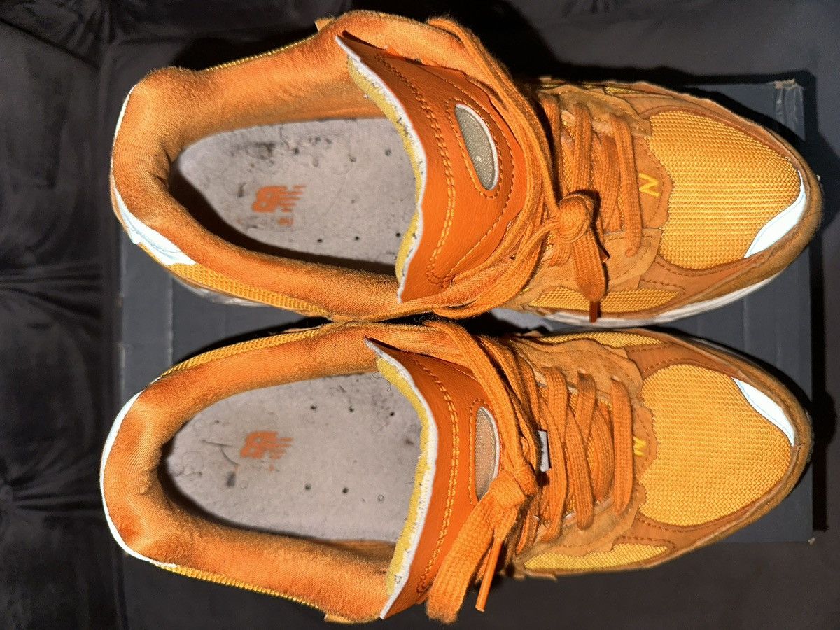 New Balance 2002r Size US 9.5 / EU 42-43 - 6 Thumbnail