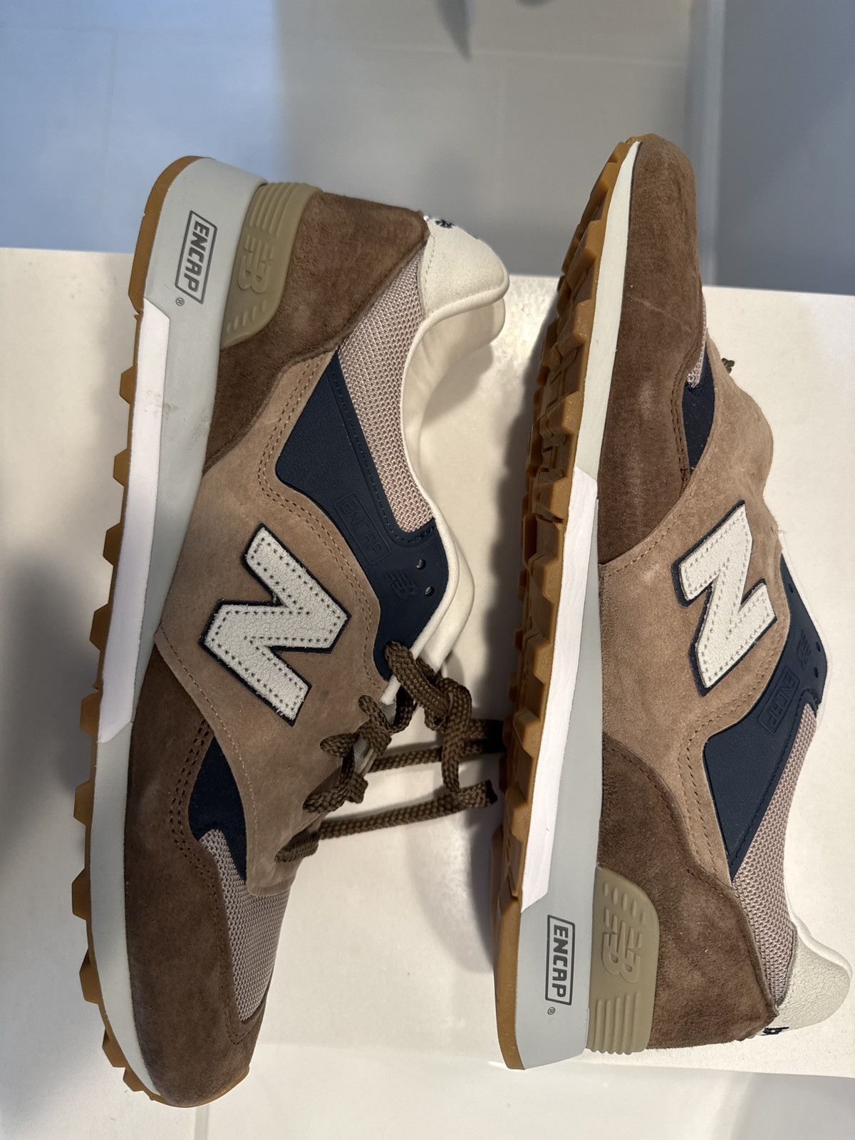 New Balance New Balance Made in England 577 Sand Navy Sz 13 Size US 13 / EU 46 - 4 Thumbnail