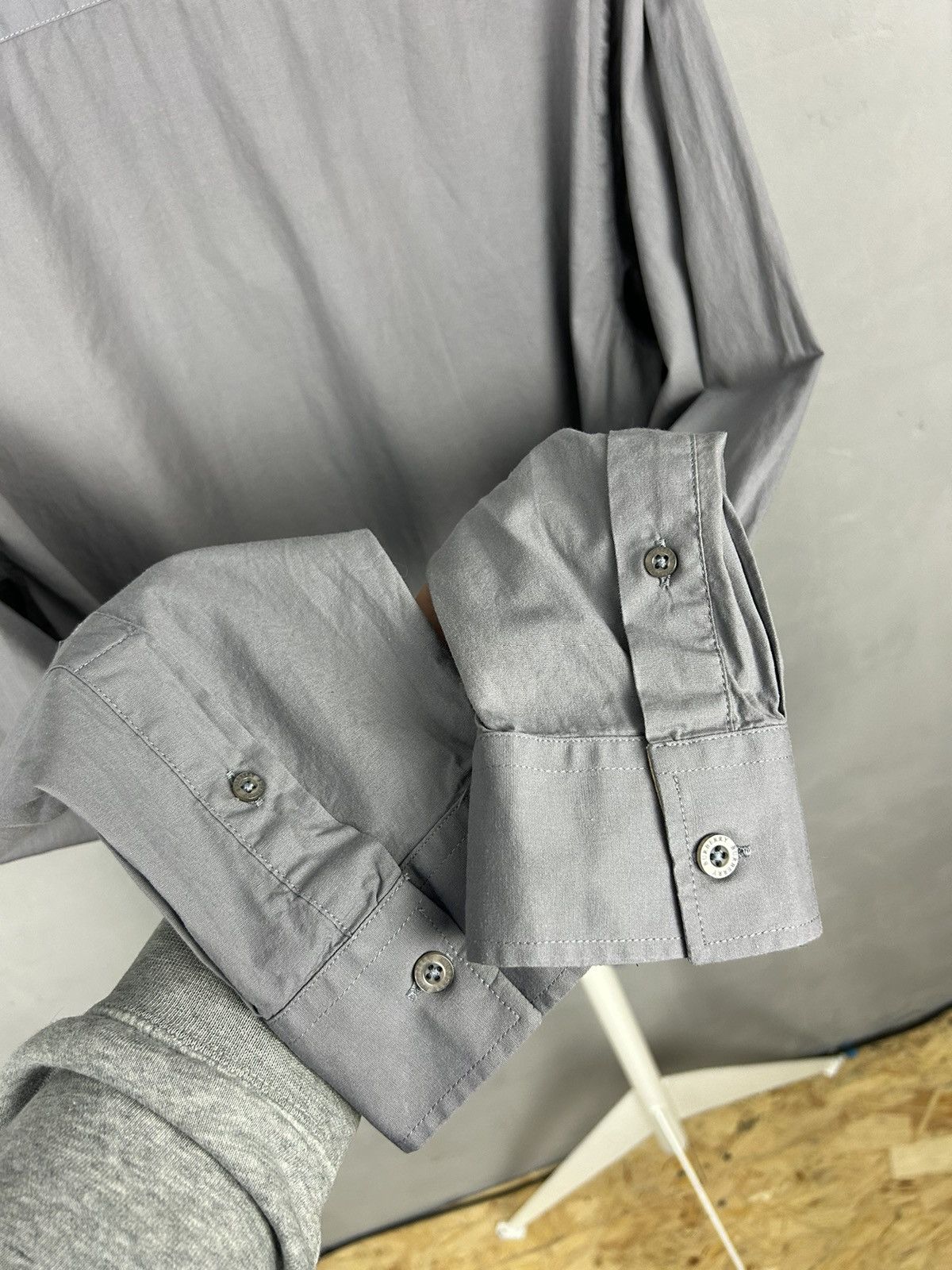 Burberry Burberry Button Up Shirt Grey Size US L / EU 52-54 / 3 - 7 Thumbnail