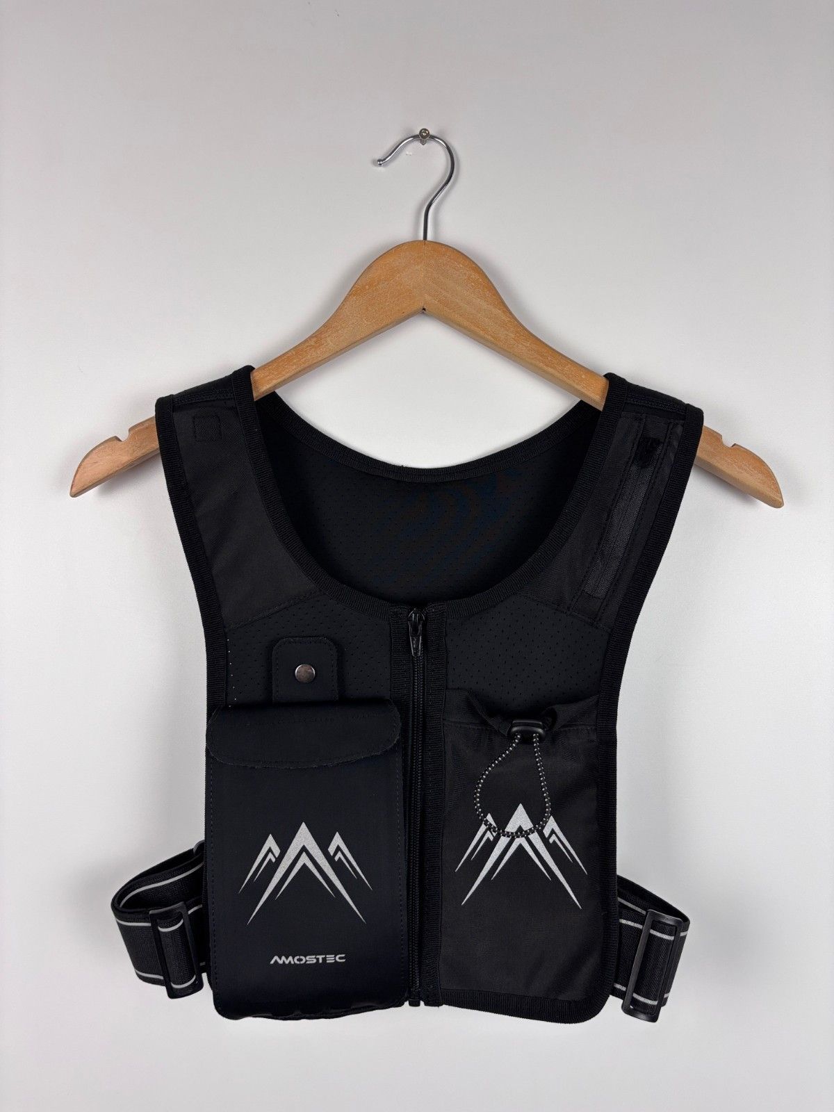 Other AMOSTEC Running Vest 5 Pockets Adjustable Waistband Unisex Size US M / EU 48-50 / 2 - 1 Thumbnail