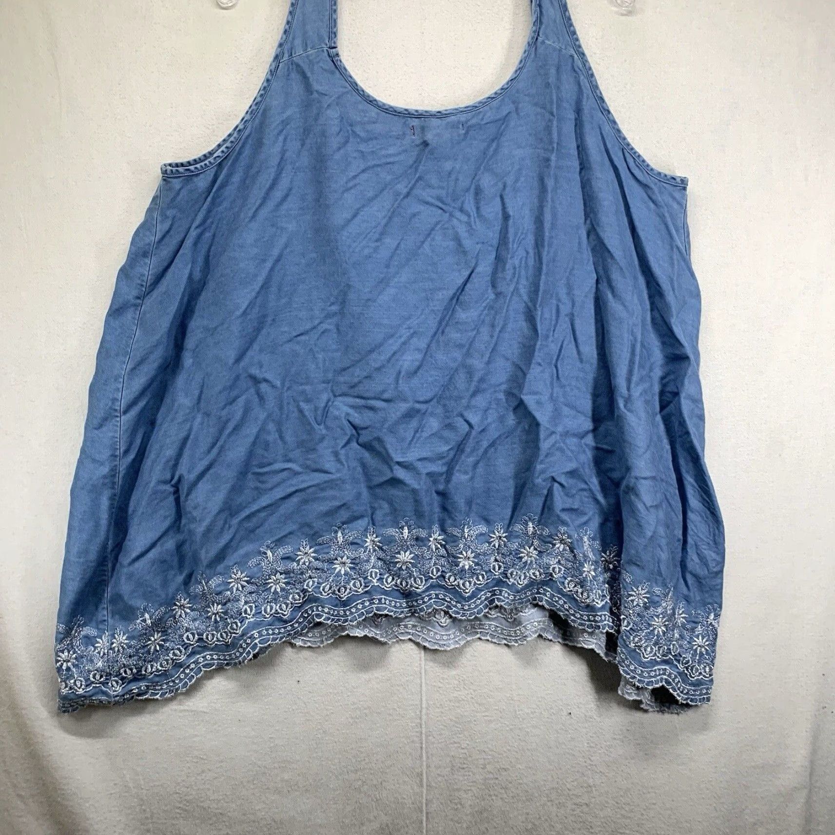 Vintage Jessica London Tank Top Women Size 22 Blue Denim Embroidered Asymmetrical Hem Casual Bohemian Size 3XL / US 20-22 - 2 Thumbnail