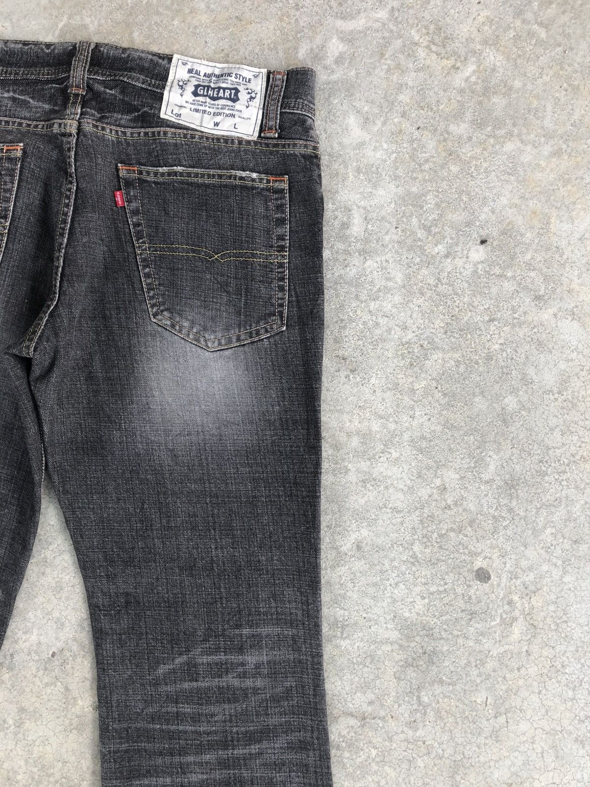 If Six Was Nine Japanese GL Heart Flared Jeans Distressed Denim Size US 33 - 10 Thumbnail