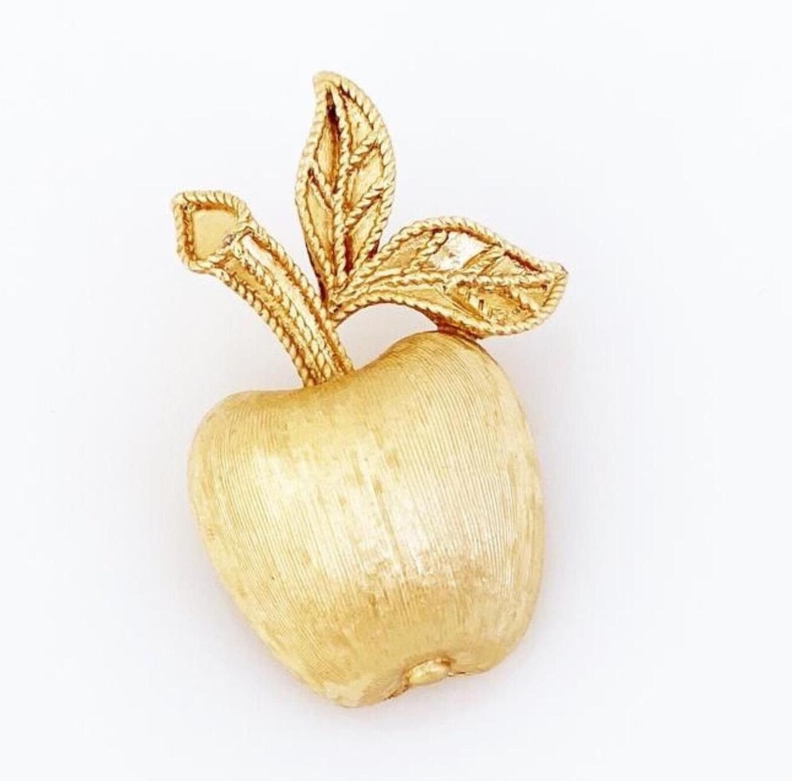 Other Vintage Avon Gilded Apple Gold Tone Brooch 1974 Size ONE SIZE - 4 Thumbnail