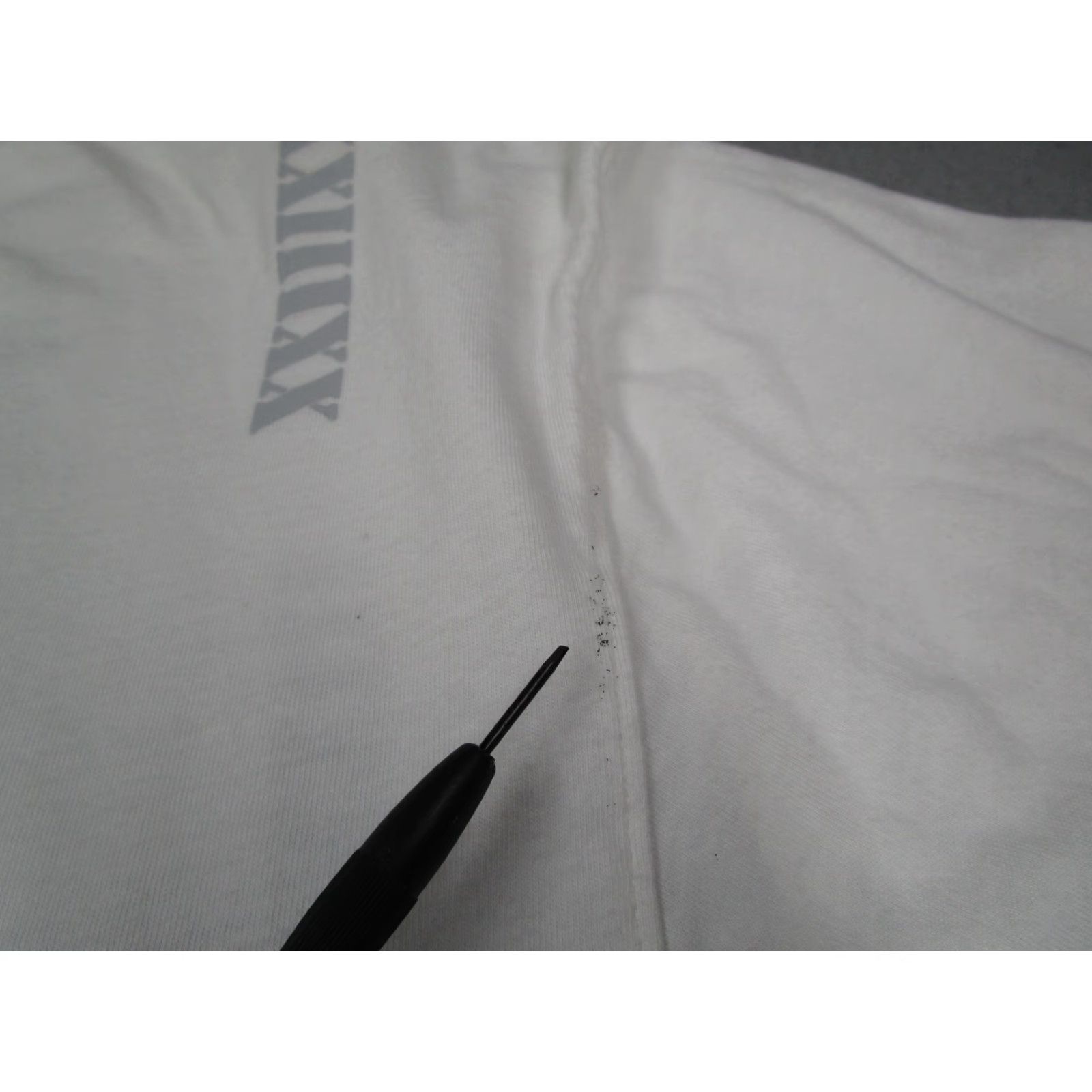 Nike Nike LeBron James Shirt Mens XL White Roman Numeral Graphic Tee 217948-101 Size US XL / EU 56 / 4 - 5 Thumbnail