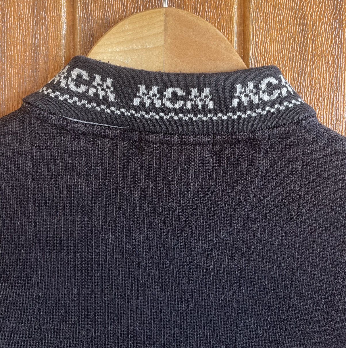 MCM Vintage’90s🔥MCM🔥Embroidery Logo Half Zip Polo L/S Size US L / EU 52-54 / 3 - 11 Thumbnail