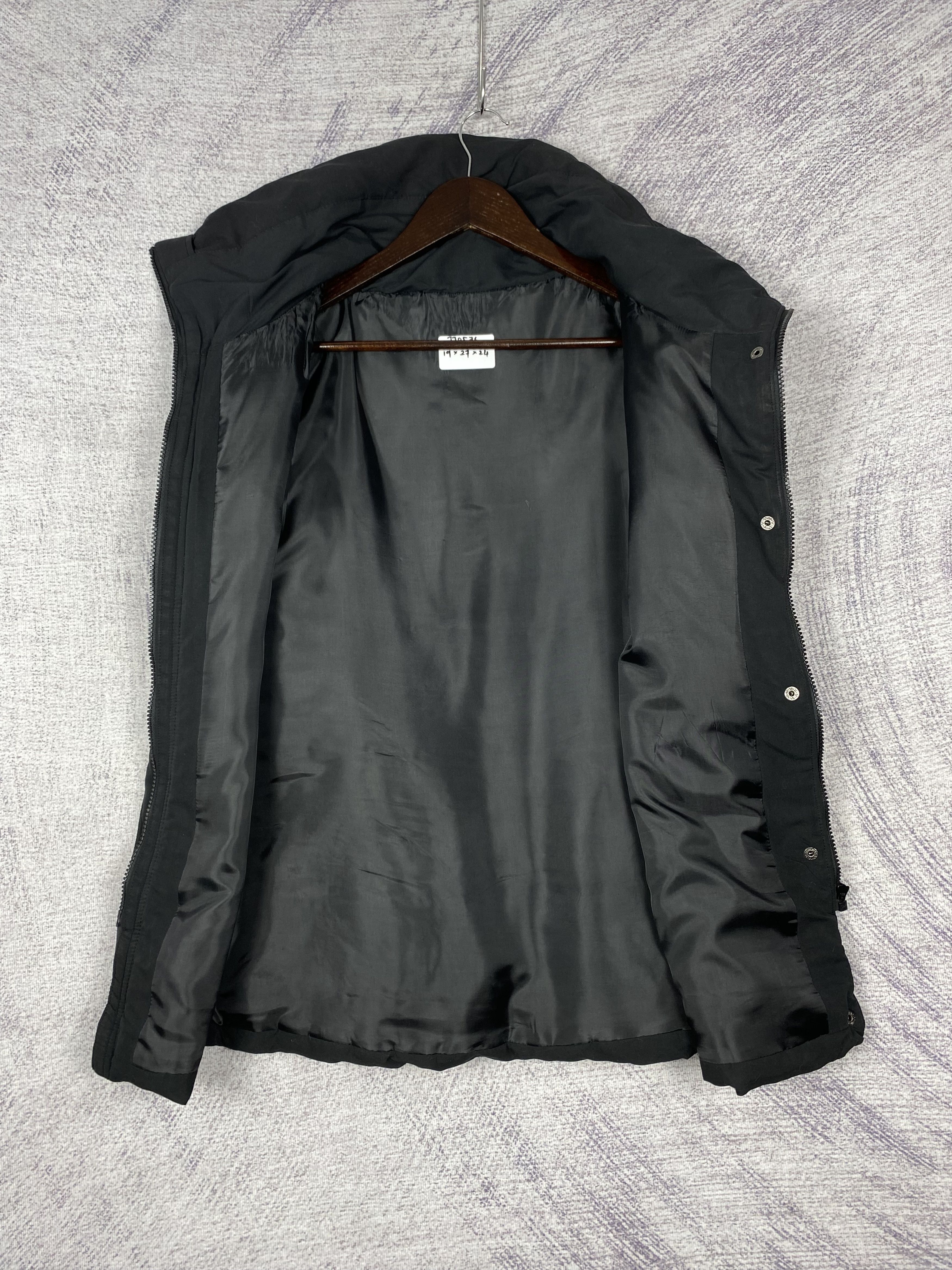 Japanese Brand Vintage Japanese Brand Full ZIp Puffer Jacket Size US M / EU 48-50 / 2 - 5 Thumbnail