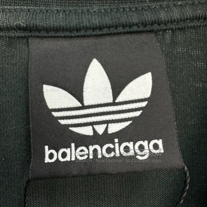 Balenciaga Balenciaga Patchwork Embroidered Letter Short Sleeve Size US S / EU 44-46 / 1 - 5 Thumbnail
