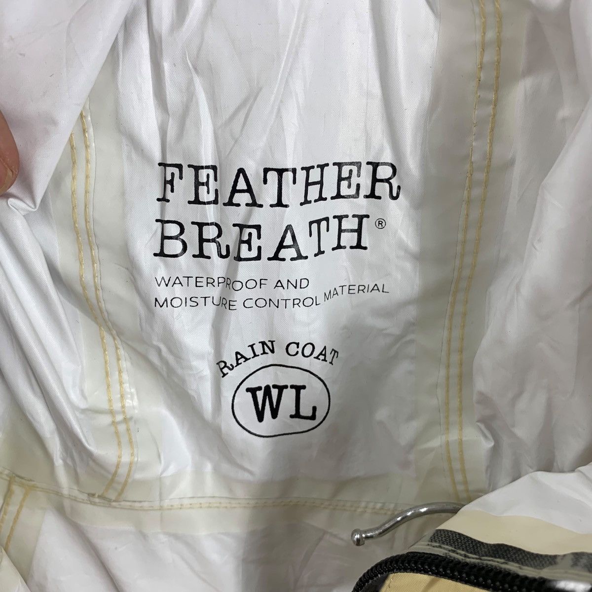 Vintage Vintage FEATHER BREATH WATERPROOF Rain Coat Jacket Parka Size XL / US 12-14 / IT 48-50 - 9 Thumbnail