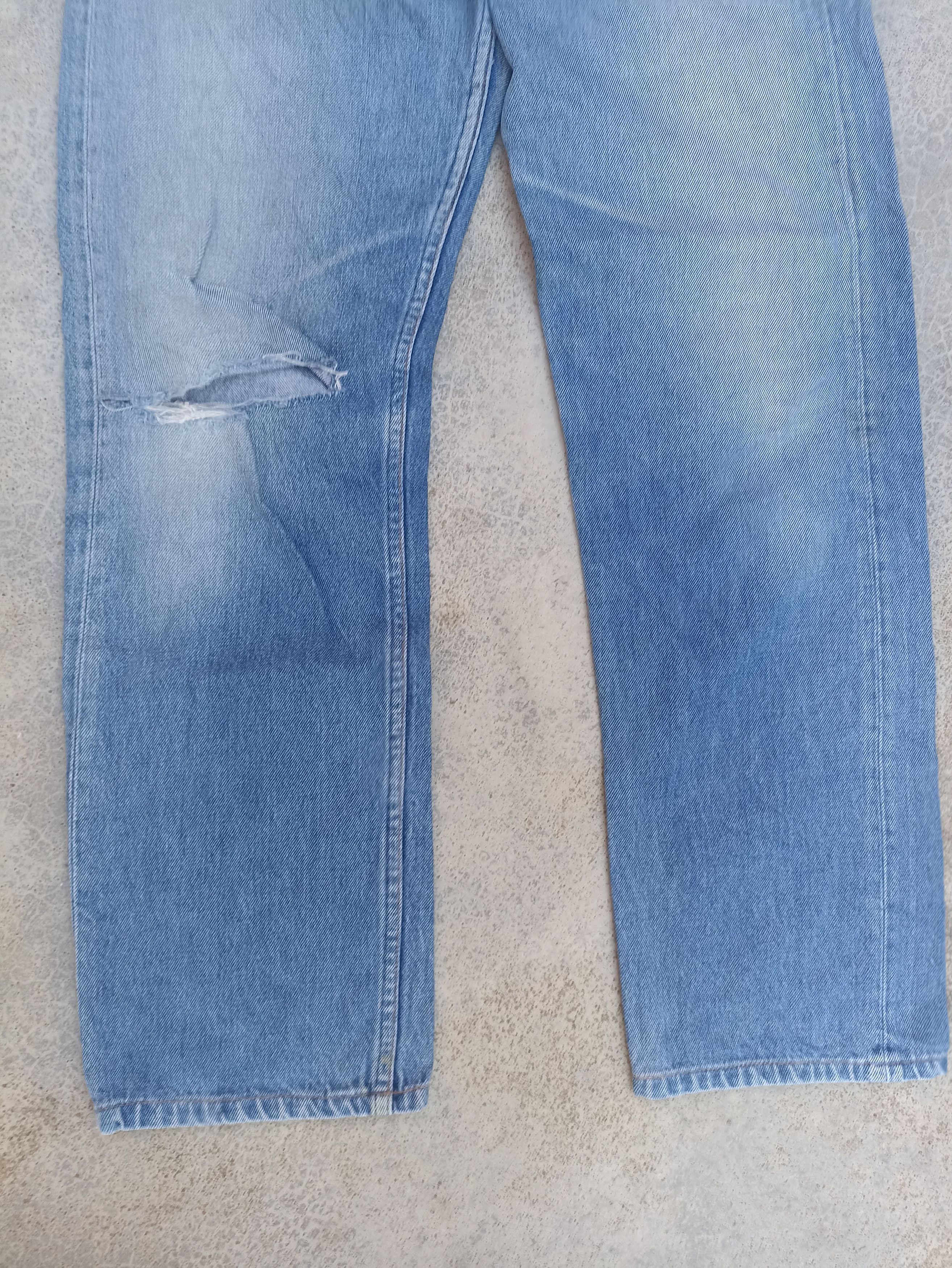 Levi's 🔥 Vtg 90s Vintage Levis 501 jeans Usa faded distressed Size US 30 / EU 46 - 4 Thumbnail