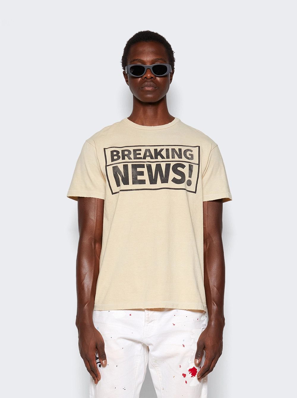 Gallery Dept. o1gr1nt0426 Breaking News T-Shirt in Antique White Size US L / EU 52-54 / 3 - 3 Thumbnail