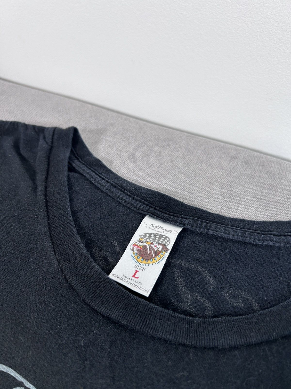 Christian Audigier × Ed Hardy × Vintage Vintage Ed Hardy Women's Tee Size L / US 10 / IT 46 - 4 Thumbnail