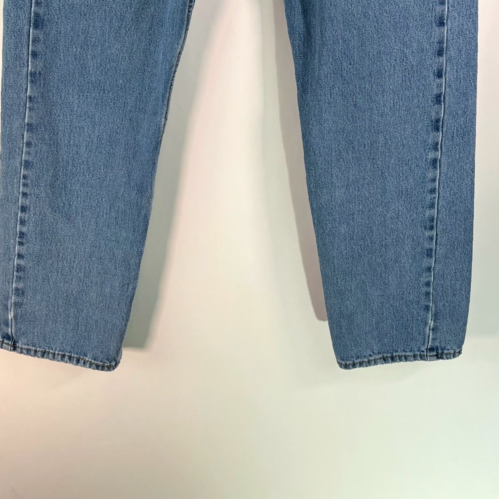 Levi's Levi's Levi Strauss & Co. 505 Jeans Mens 34x30 Blue Denim Straight Leg 5-Pocket Regular Fit Size 34 X 30 Mens Blues Jeans 505 Model 505 Classic Size US 34 / EU 50 - 6 Thumbnail