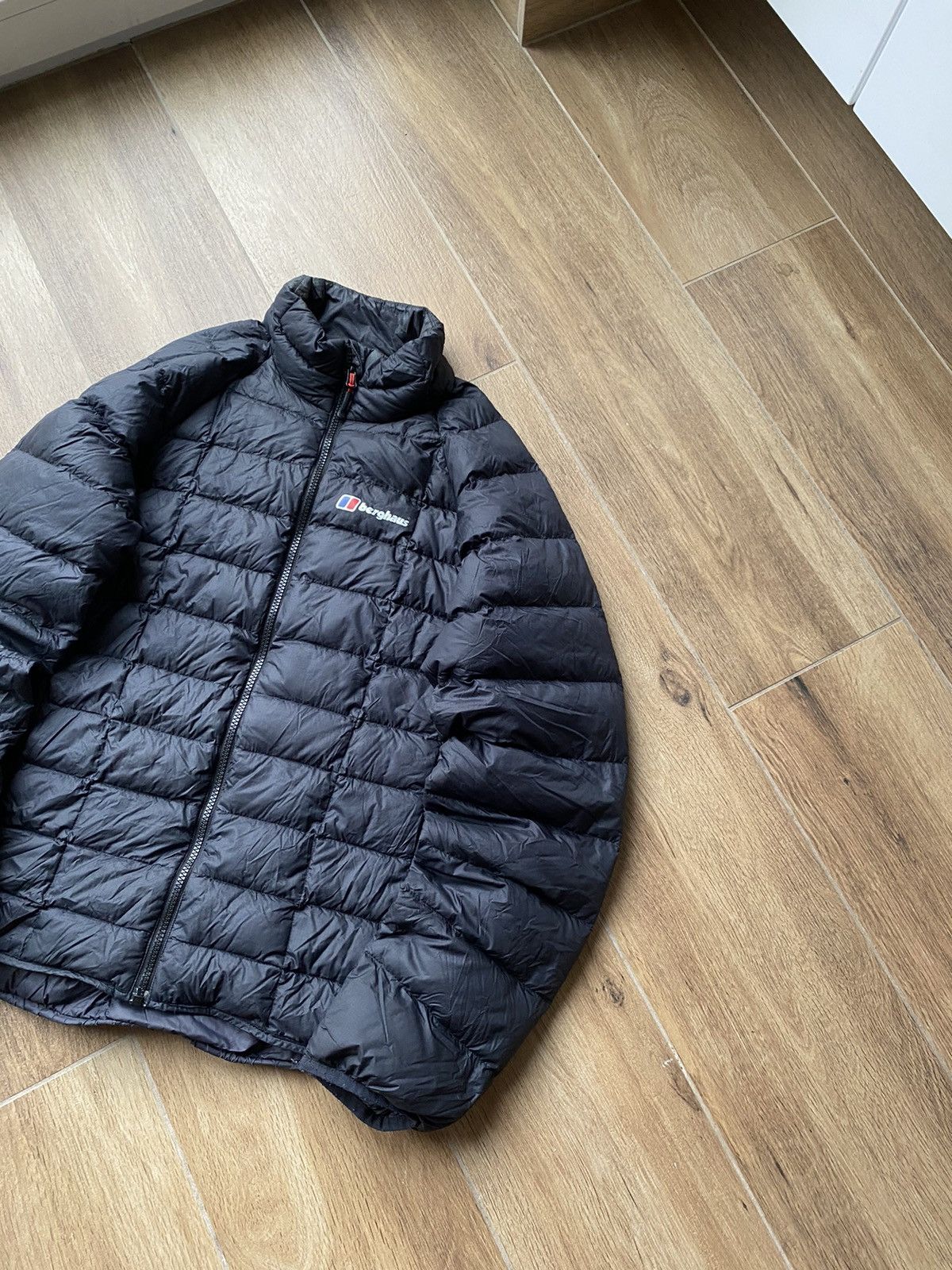 Berghaus Berghaus Vintage Puffer Jacket Hydrodown 600 Japanese Y2K Size US M / EU 48-50 / 2 - 2 Thumbnail