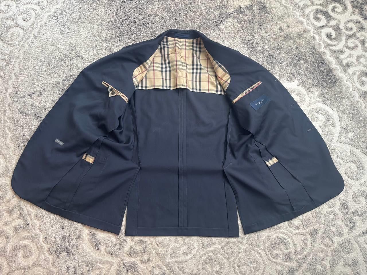 Burberry Burberry London Navy Blazer Super 100’s Wool Size 50 Size 40R - 4 Thumbnail