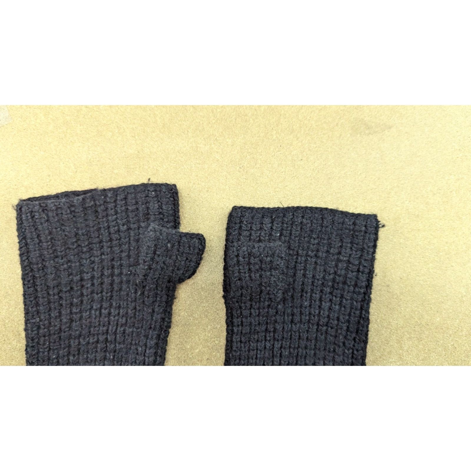 G-Star VINTAGE: No? (skip) G-Star Raw Womens Fingerless Gloves One Size Black Stretch Glove Womens Fingerless Black Stretch G-Star Raw One Size Black Gloves Size ONE SIZE - 4 Thumbnail