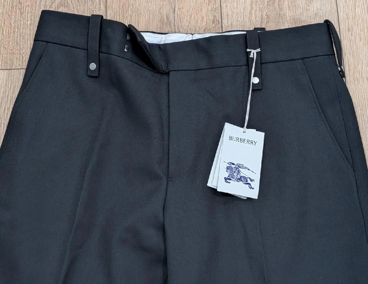 Burberry Burberry Wool Blend Trousers Pants Black 52 US 36 Size US 36 / EU 52 - 2 Thumbnail